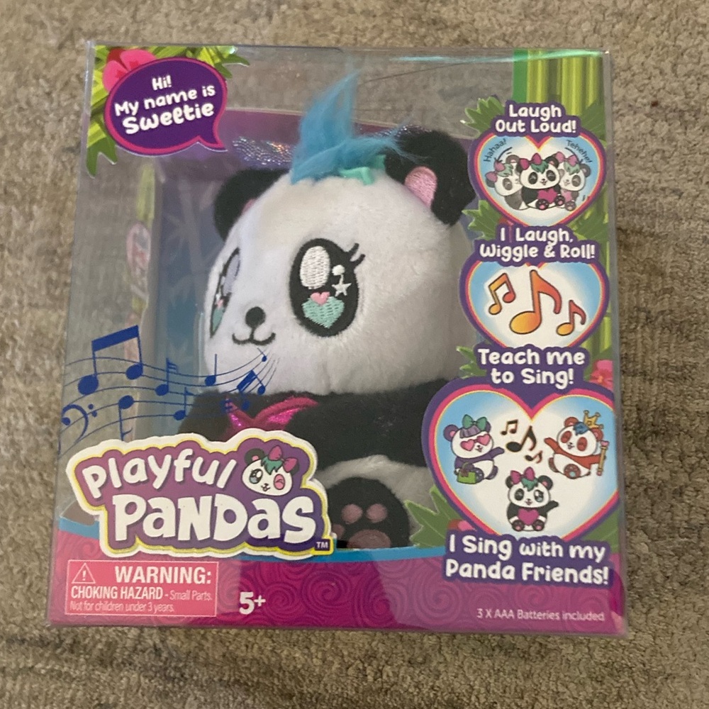 NWT SWEETIE PLAYFUL PANDA LOL WIGGLE SING DOLL